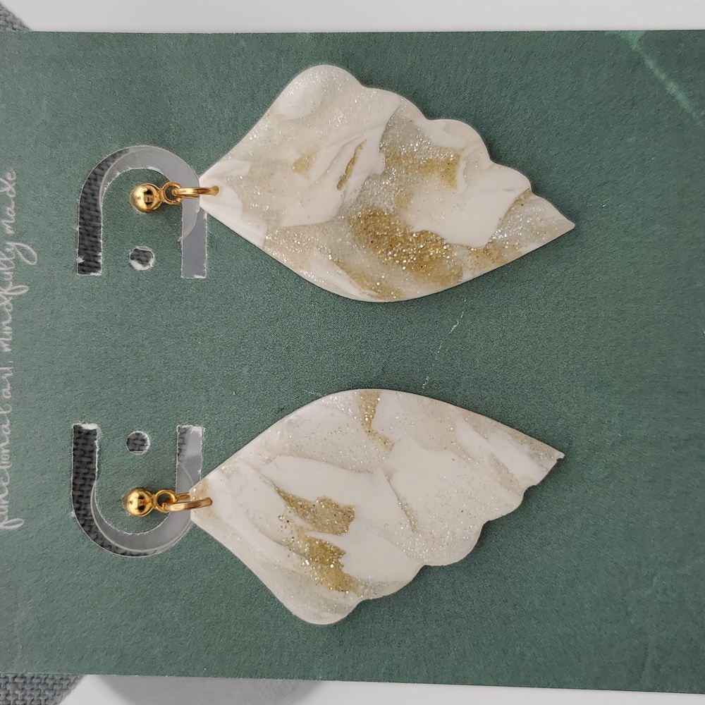 Deco Style Wing Earrings